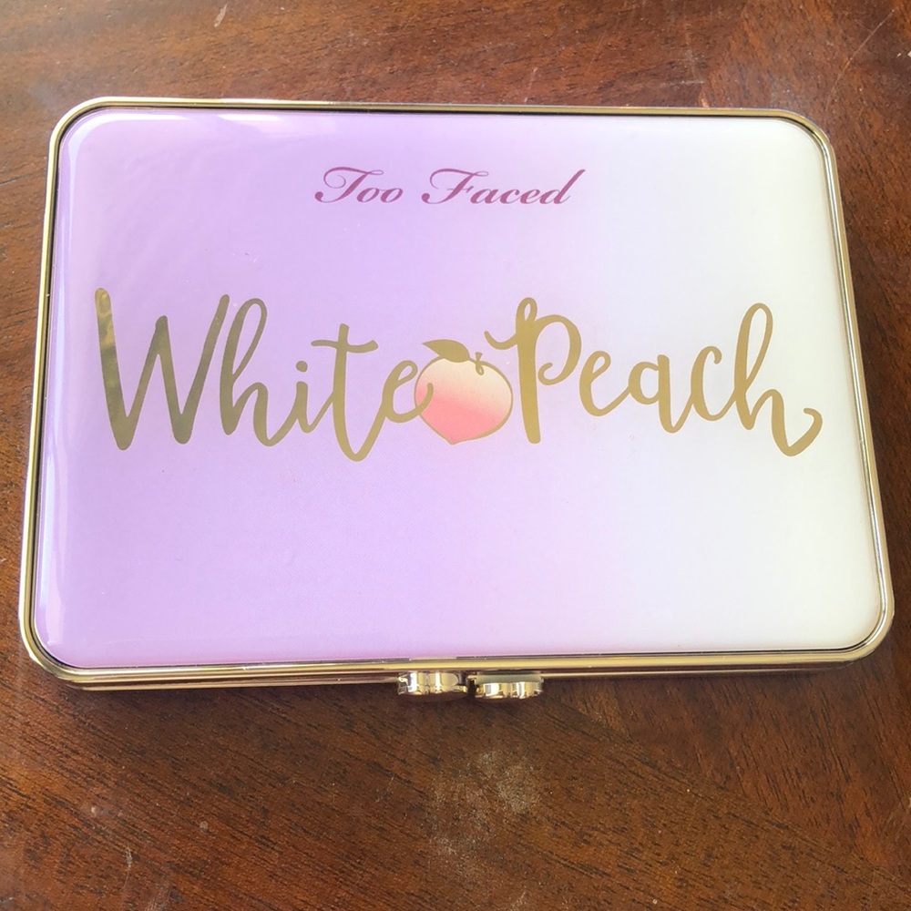 Too Faced White Peach palette